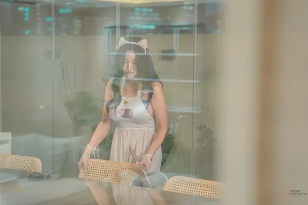 정블리 한국 리얼그래픽 No.123 「고양이 자세 청소」