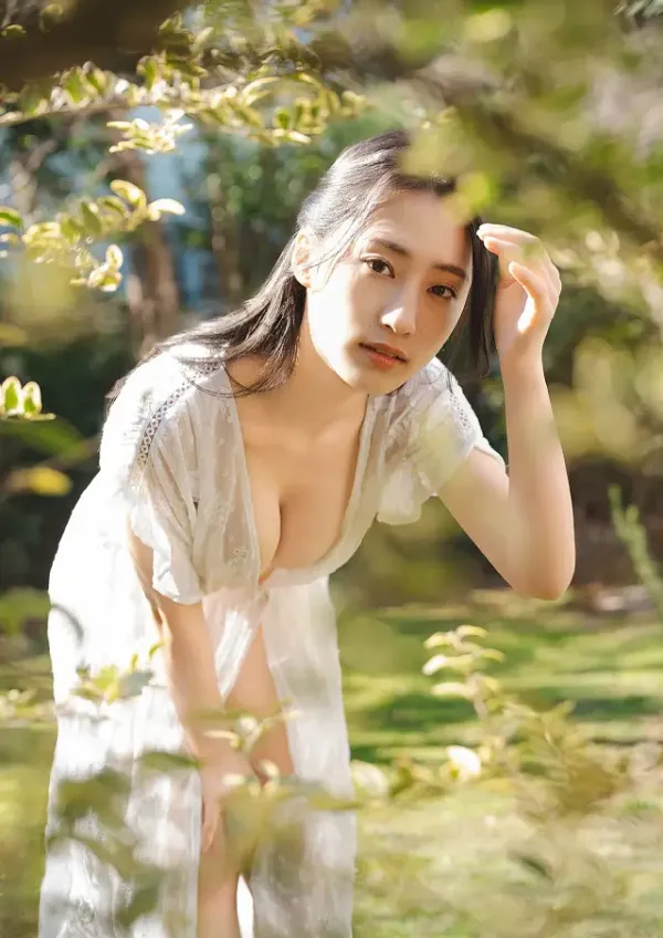 스미다 아야노 디지털 사진집 『 백일몽 』 Set.01