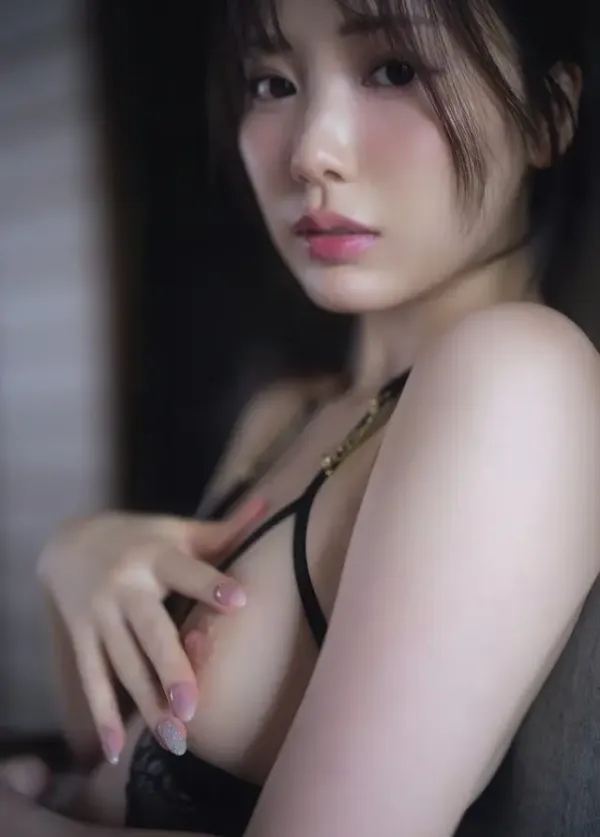 미오 이시카와 플래시 사진집