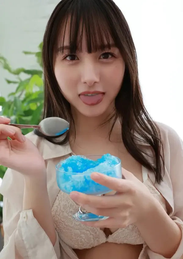 니이야 마유 사진집 『부드러운 추억』 Set.01