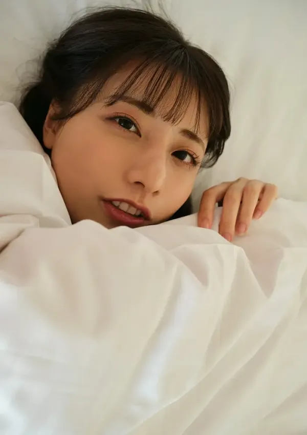 스즈키 유카 디지털 사진집 「마루 위의 W-DAY」 Set.02