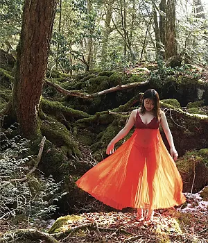 이나미 에리카, 누드 사진집 ‘격정의 눈빛’ Set.02