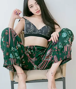 JVID 나츠 트와일라잇 - 호감 가는 미소녀 세트.01