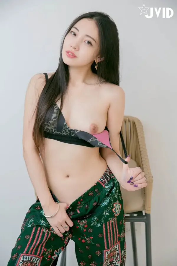 JVID 나츠 트와일라잇 - 호감 가는 미소녀 세트.02